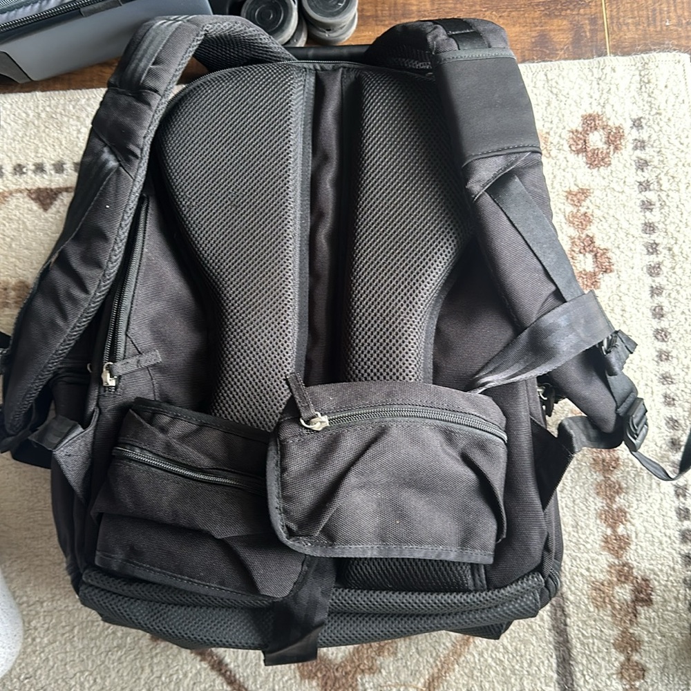 Ruggard Backpack Electronics - Picture 2 of 4